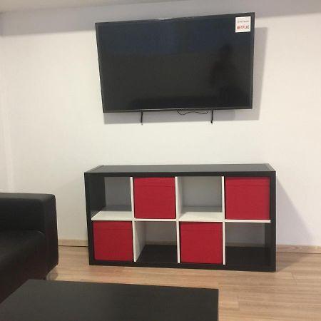 Loutraki Hostel Экстерьер фото
